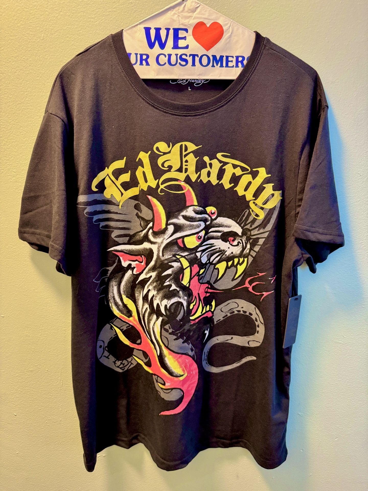 Ed Hardy T-Shirt Size L โ Original Design ๐ฅ