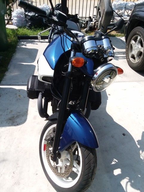 2003 BMW R1150RS ....sun Valley....91352