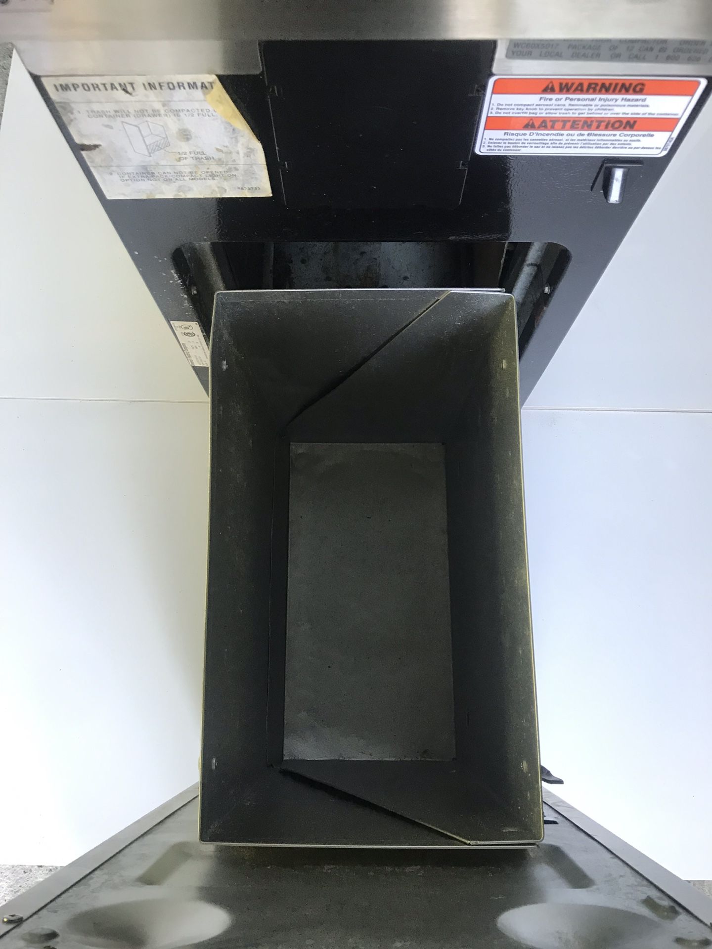 GE Profile Stainless Steel Trash Compactor for Sale in Houston, TX