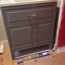 30 Inch Wide Vanity With Faucet And Quartz Top