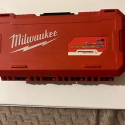 Milwaukee Drill Set