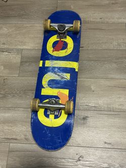 Skate board