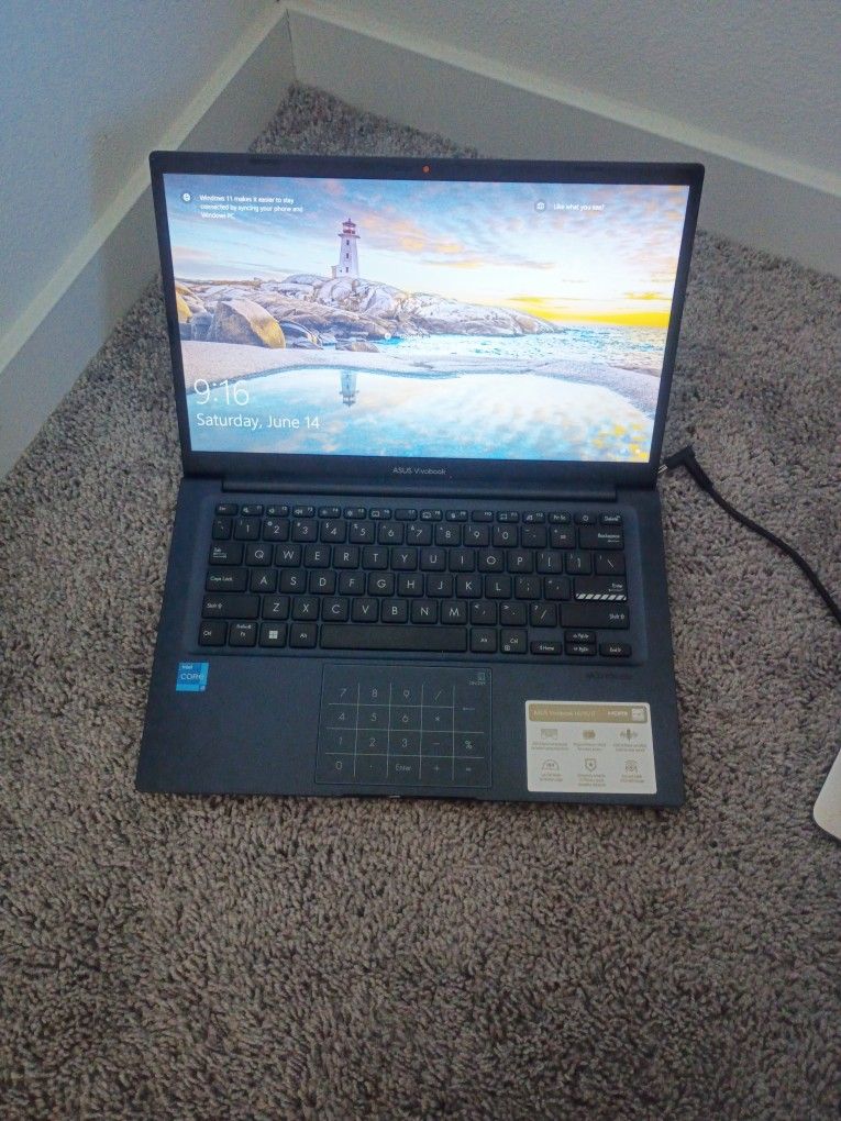 Asus Vivo book 14