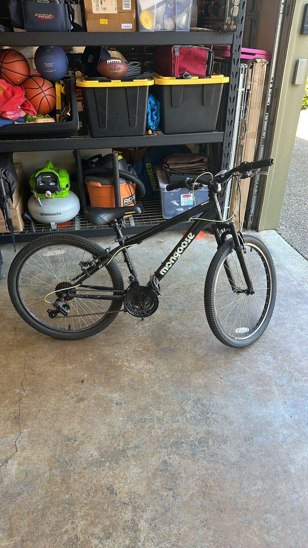 Mongoose Mountain Bike
