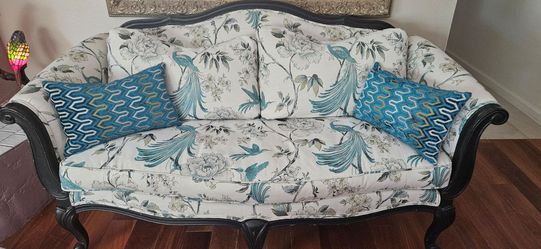 Ethan Alen Sofa- Designer Exotic Peacocks