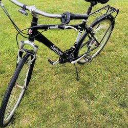 Schwinn Discover Adult Bike
