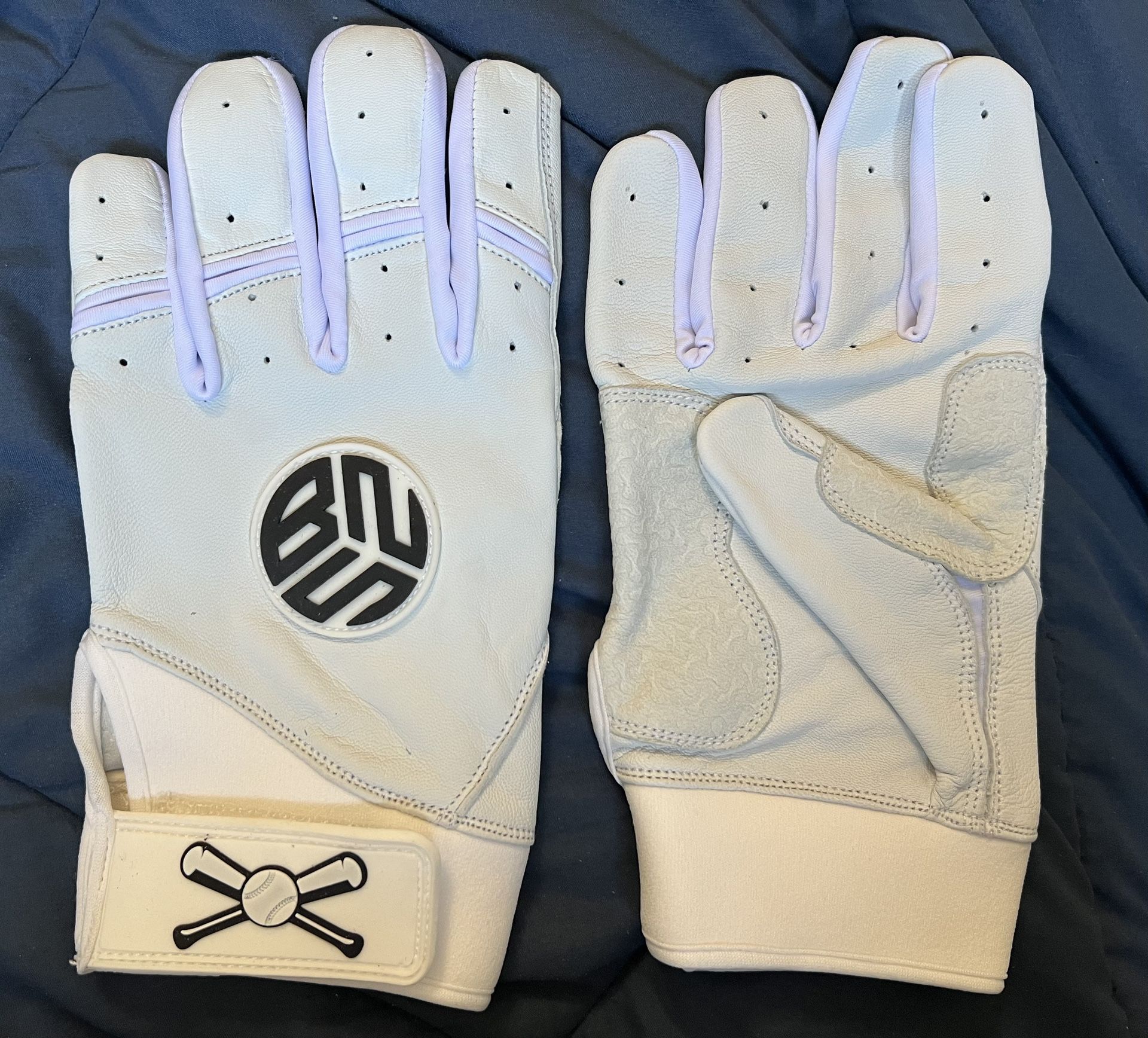 B52 Baseball / Softball Batting Gloves