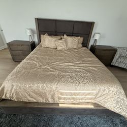 Gently Used King Bedroom Furniture Set