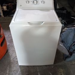 Washer GE Everything Is And Good Working Condition 