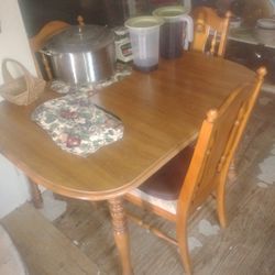 Kitchen Table And Chairs 