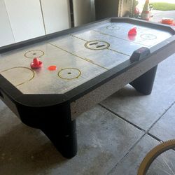Air Hockey Table 