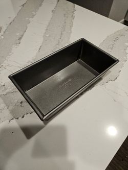 Calphalon Loaf pan