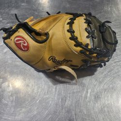 Rawlings Heart Of The Hide Catchers Mitt