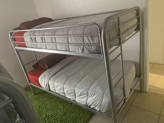 High quality 2 bunk bed plus Mattresses