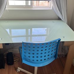 Glass Desk/chair
