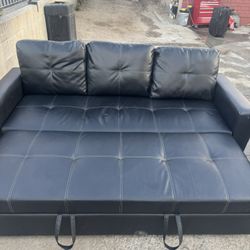 Sofa With Pull Out Bed 