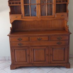  SOLID MAPLE CHINA CABINET.