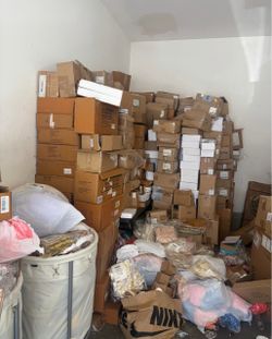 Pallet of home decor take all