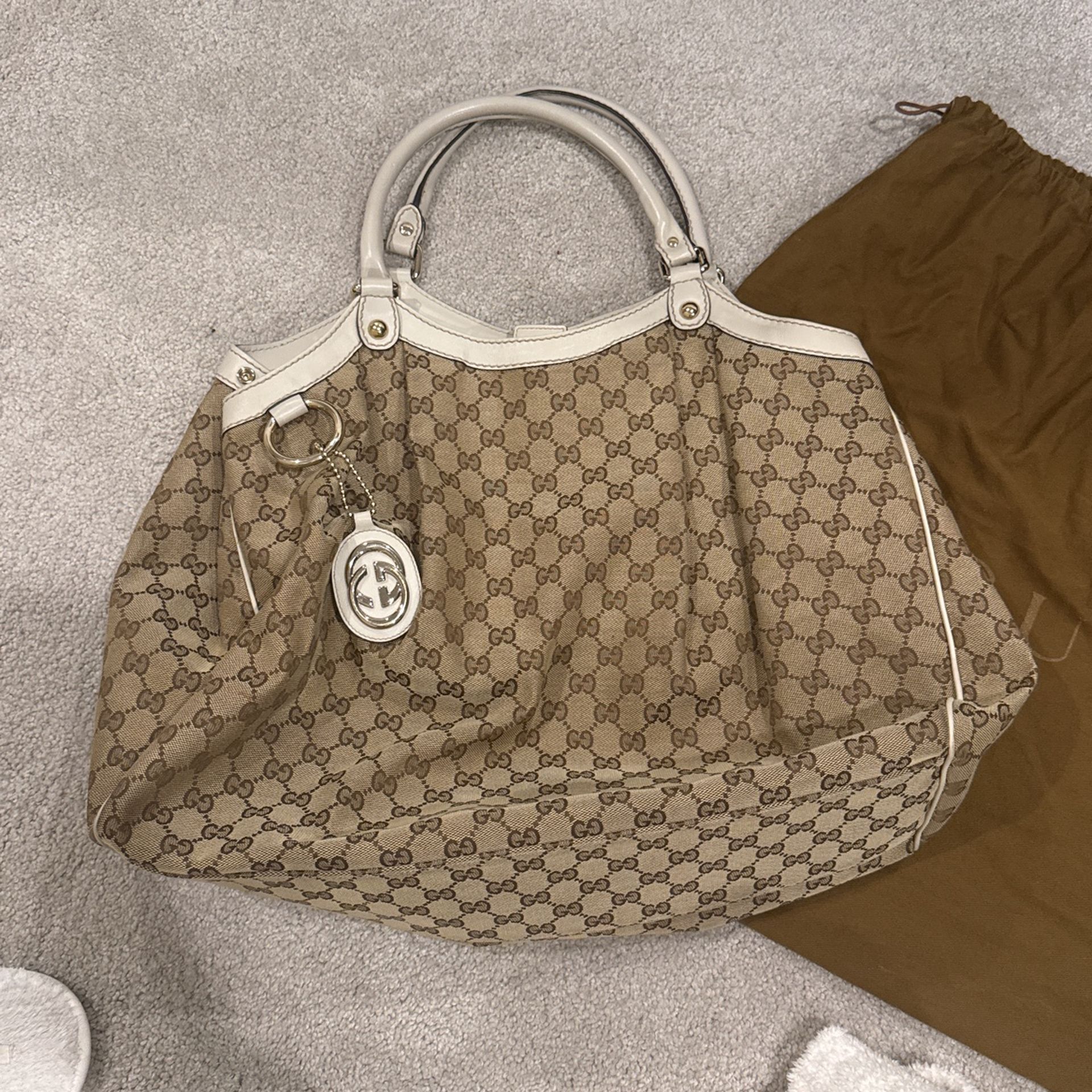 Gucci - Canvas Sukey Large