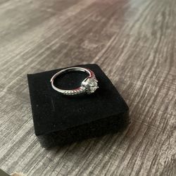 Promise ring / engagement ring