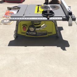 Ryobi 10” Table Saw 1 extra blade good condition 