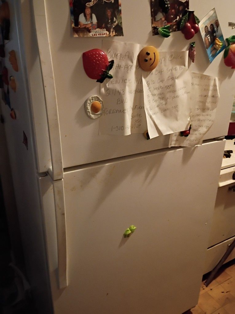 For SALE Refrigerator/ Top & Bottom
