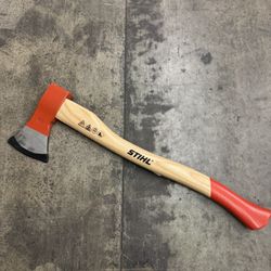 STIHL Woodcutter Universal 2.2 lb Forestry Axe Ash Handle