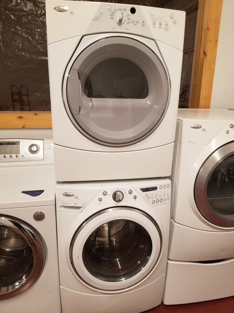 Whirpool Duet Washer Dryer Set