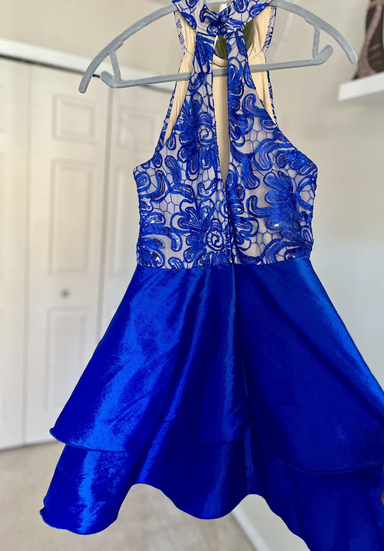 😇BLUE HALTER PROM/COCKTAIL DRESS!