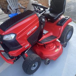 Craftsman Riding Mower 