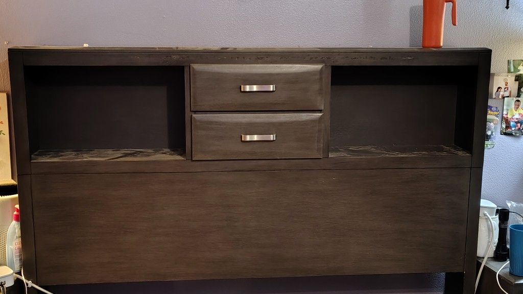 CAITBROOK QUEEN SIZE BED FRAME WITH STORAGE