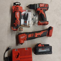 MILWAUKEE TOOLS 18V LITHIUM WITH BATTERY AND CHARGER 