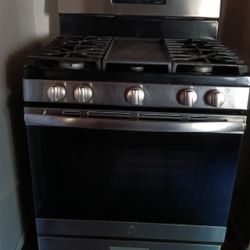Semi New Stove