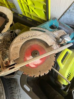 Makita saw