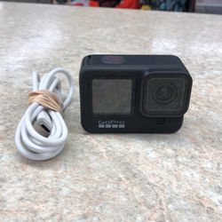 GoPro 9 Black With 1 Battery/256GB Micro SD/USB Cable 