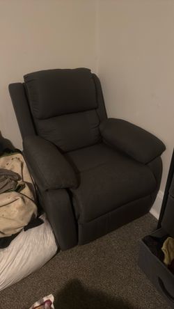 Reclining Chair 