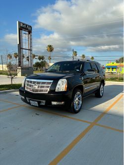 2011 Cadillac Escalade Platinum