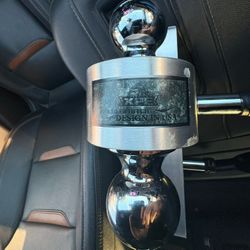 XPE Tráiler Hitch Design In USA  