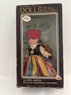 Dolls of All Nations Made  in Hong Kong  Movable eyes 7.5" Greece