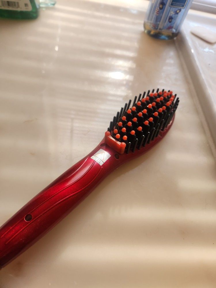 Heated Curling Brush