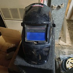 Lincoln Electric Auto Darkening Variable Shade Black Welding Helmet