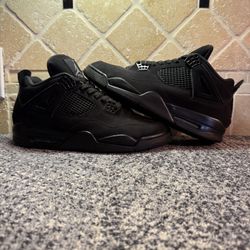 -Jordan 4 “Black cats” -Size 12M -rep box -Used