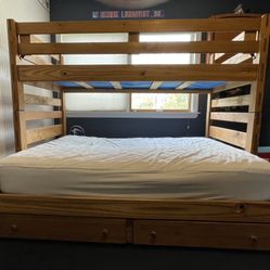 Bunk bed 