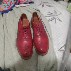 Allen Edmonds Wingtips  Sz10 D