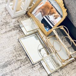 Gold And mirror Accessories For Room