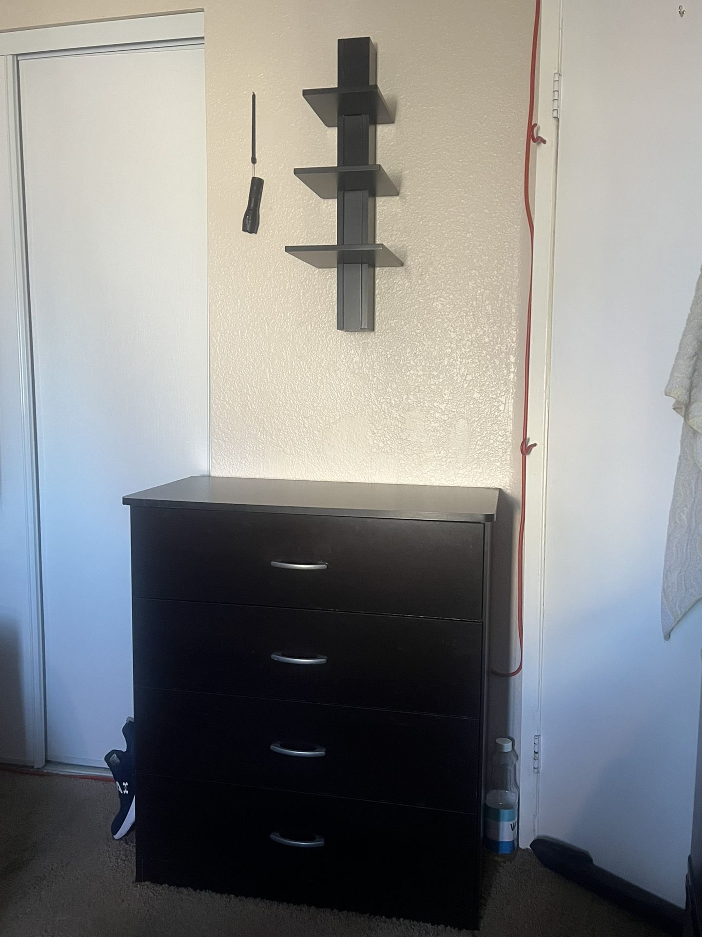 Dresser 4 Drawer & 3 Tier Shelf