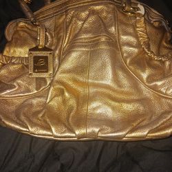 B.Makowsky Leather Purse