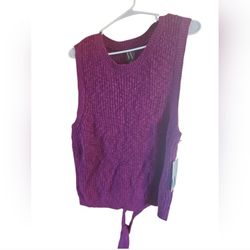 NEW Worthington Sleeveless Sweater