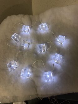 Dept 56 Ten Ice Cube LED String Lights set