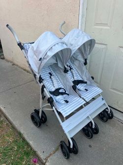 GAP DOUBLE STROLLER